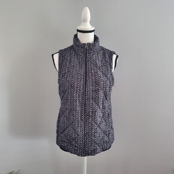 Croft & Barrow Women's Patterned Lightweight Puffer Vest S - Picture 1 of 9